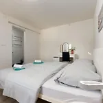 Casa vacanze Burgija With Pool *