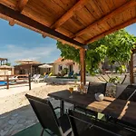 Burgija With Pool *