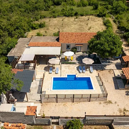 Burgija With Pool Holiday home *