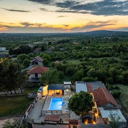 Burgija With Pool Holiday home *