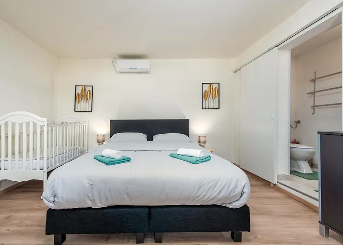 Burgija With Pool Holiday home Benkovac