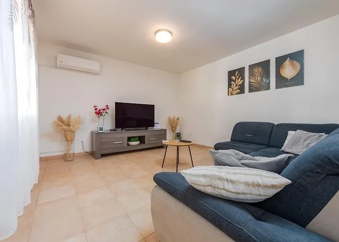 Burgija With Pool Holiday home